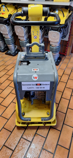 Wacker Neuson reversierbare Vibrationsplatte DPU 3050H - Gebrauchtgerät aus Mietpark (#Int.-Nr.: 100-18#)