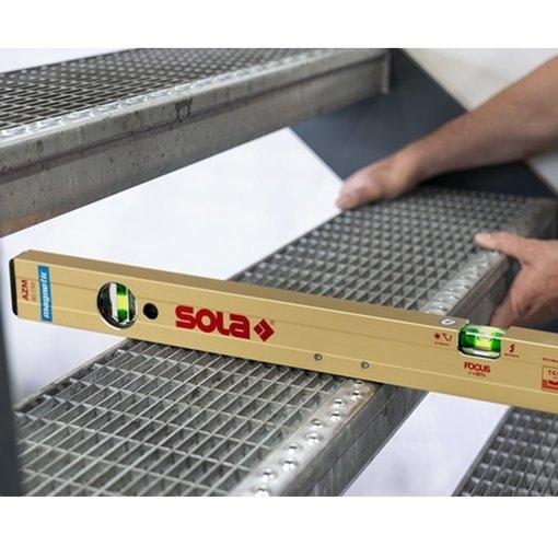 SOLA AZM 80 Alu-Magnetwasserwaage 80 cm